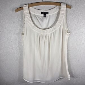 St. John Ivory Silk Tank Top Blouse Sleeveless Size 4 Ruffle Scoop Neck